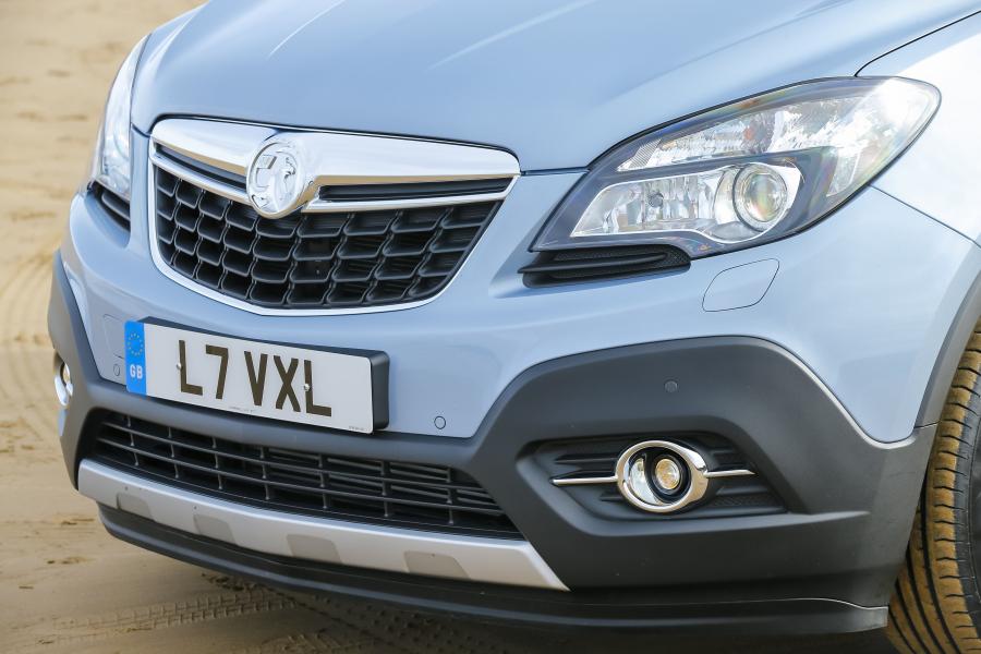  Vauxhall Mokka 2012 года  (фото 97 из 365)